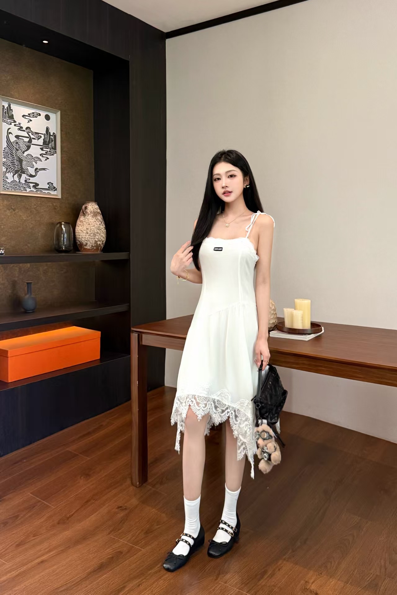 NO:806676,,,19860909,,,Women's clothing
