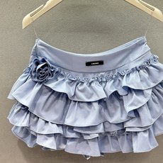  2026 Spring&Summer !Lacert*,多层荷叶边蛋糕裙摆,自带蓬松空气感,甜而不肿  2026 Spring&Summer !Lacert*,多层荷叶边蛋糕裙摆,自带蓬松空气感,甜而不肿