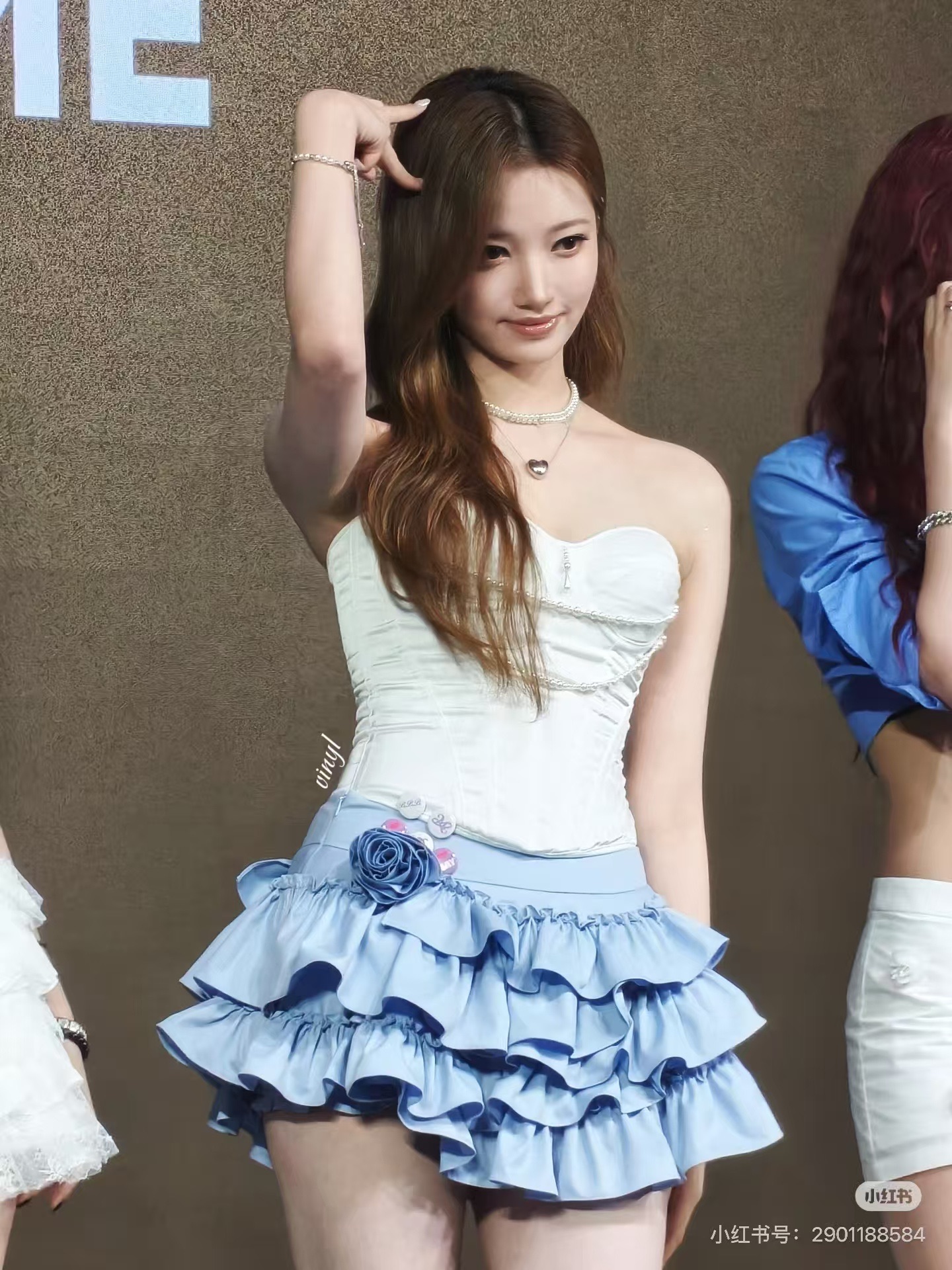 NO:806665,,,19860909,,,Women's clothing