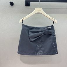  2026 Spring&Summer !ANN ,蝴蝶结闪钻半裙,正面超大立体蝴蝶结设计,自带少女  2026 Spring&Summer !ANN ,蝴蝶结闪钻半裙,正面超大立体蝴蝶结设计,自带少女
