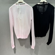  2026 Spring&Summer ,Ann,吊带真两件开衫,发光的粉色开衫,黑色款经典百搭,显瘦  2026 Spring&Summer ,Ann,吊带真两件开衫,发光的粉色开衫,黑色款经典百搭,显瘦