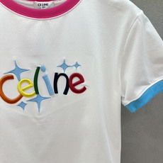 !Celin*e撞色T恤,白T+粉蓝撞色包边也太元气了,瞬间拉满夏日多巴胺氛围,彩色刺绣字母+星星图案, !Celin*e撞色T恤,白T+粉蓝撞色包边也太元气了,瞬间拉满夏日多巴胺氛围,彩色刺绣字母+星星图案,