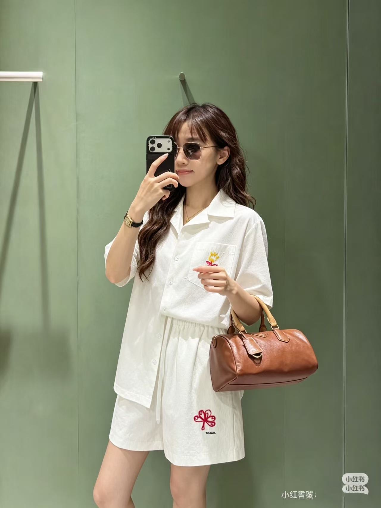 NO:885006,,,19860909,,,Women's clothing