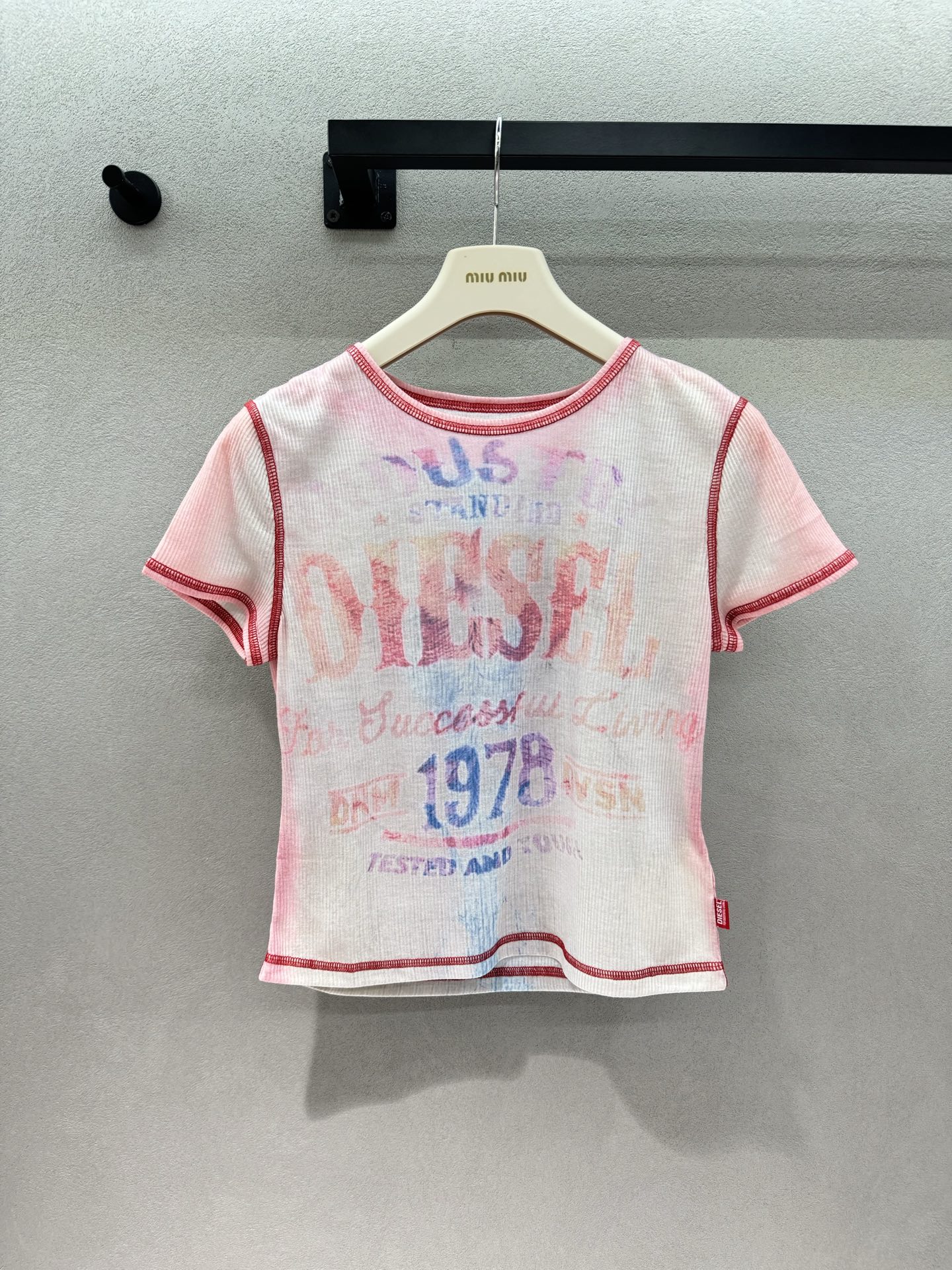 NO:860373,Real shots of short-sleeved details, T-shirt,19860909短袖细节实拍,,T-shirt,,Women's clothing