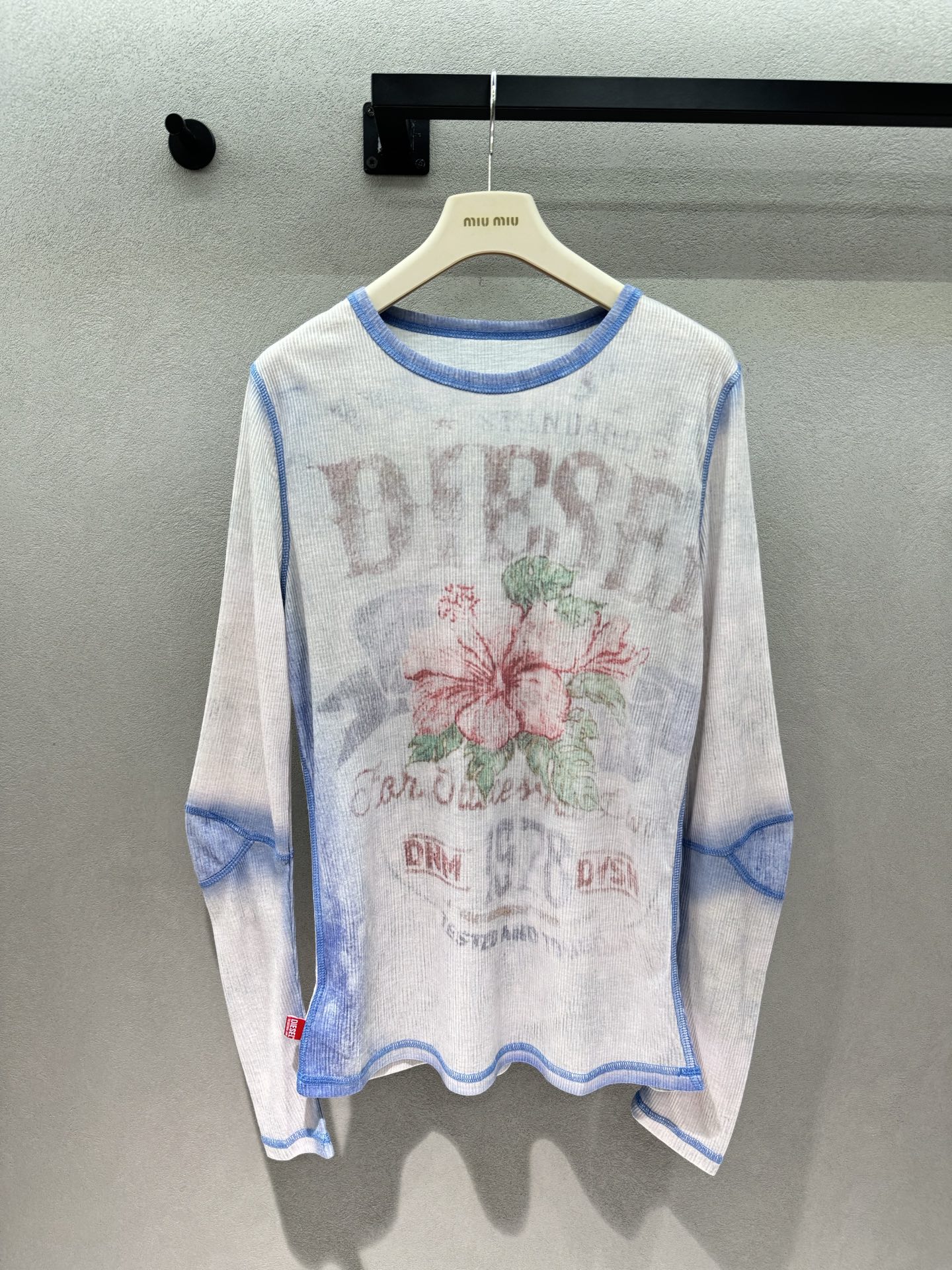 NO:860385,Actual shot of long-sleeved details,19860909长袖细节实拍,,,Women's clothing