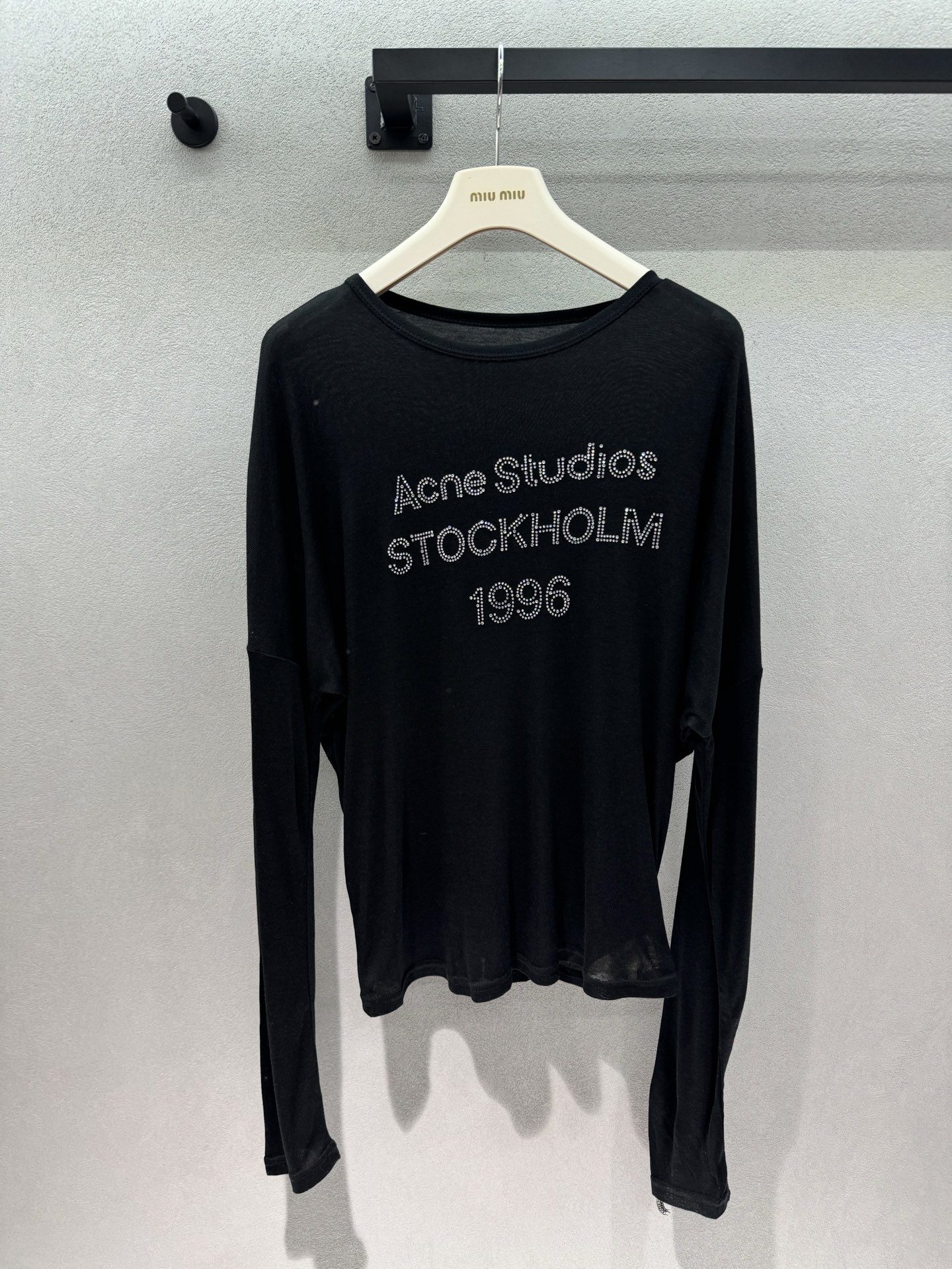 ￼ 🌾2026 SPring&Summer  ！AC，经典1996系列衍生款长袖T ，麻灰/纯黑双色可选