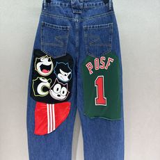  🌾2026 SPring&Summer !露思贴布弯刀牛仔裤,卡通涂鸦的拼接设计,完全不撞款,潮酷中  🌾2026 SPring&Summer !露思贴布弯刀牛仔裤,卡通涂鸦的拼接设计,完全不撞款,潮酷中