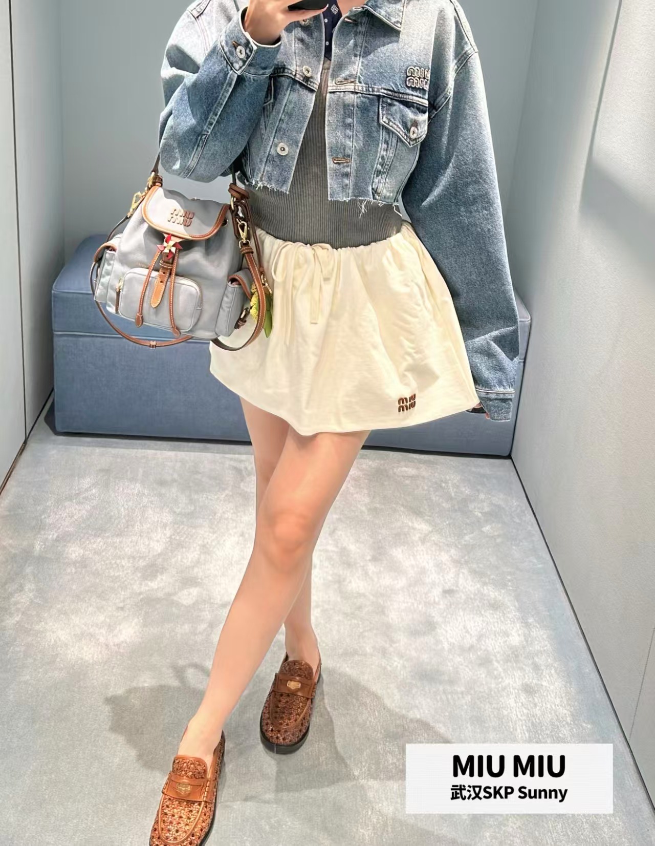 NO:878792,One set is available,,19860909一套都有,,,Women's clothing