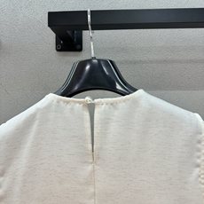 🌾2026 SPring&Summer /套!小香马甲+裙裤套装,经典圆领无袖马甲,搭配不规则裙裤,简约 🌾2026 SPring&Summer /套!小香马甲+裙裤套装,经典圆领无袖马甲,搭配不规则裙裤,简约