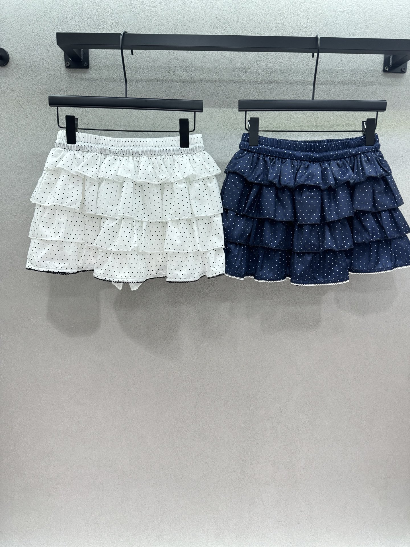  🌾2026 SPring&Summer !波点蛋糕短裙,经典小波点+四层荷叶蛋糕剪裁,蓬蓬版型巨藏胯  🌾2026 SPring&Summer !波点蛋糕短裙,经典小波点+四层荷叶蛋糕剪裁,蓬蓬版型巨藏胯