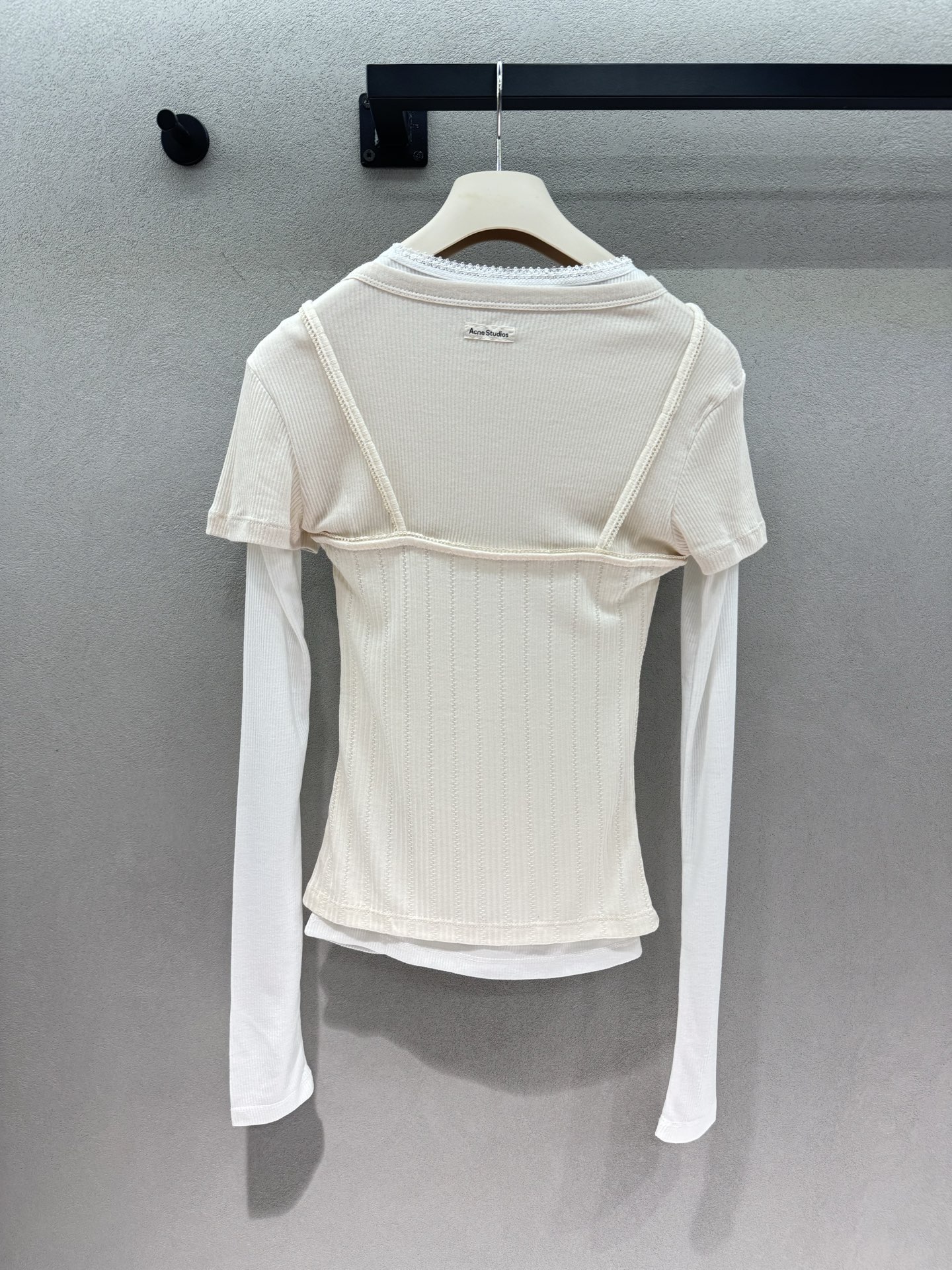 🌾2026 SPring&Summer !AC,不用搭配的叠穿上衣,懒人穿搭福音,一体假两件省去搭配烦恼 🌾2026 SPring&Summer !AC,不用搭配的叠穿上衣,懒人穿搭福音,一体假两件省去搭配烦恼