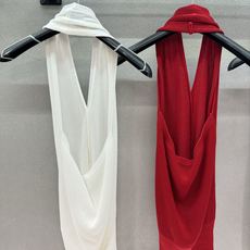 🌾2026 SPring&Summer !小香中古挂脖针织马甲,华夫格柔软针织,透气亲肤四季可穿深V挂脖 🌾2026 SPring&Summer !小香中古挂脖针织马甲,华夫格柔软针织,透气亲肤四季可穿深V挂脖
