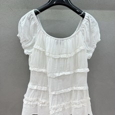 🌾2026 SPring&Summer !小香木耳边泡泡袖白上衣,肌理透气面料,夏日穿清爽不闷多层蛋糕荷 🌾2026 SPring&Summer !小香木耳边泡泡袖白上衣,肌理透气面料,夏日穿清爽不闷多层蛋糕荷