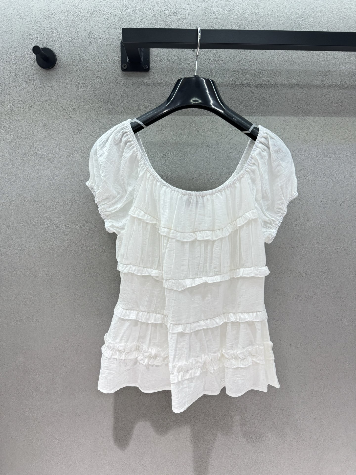 🌾2026 SPring&Summer !小香木耳边泡泡袖白上衣,肌理透气面料,夏日穿清爽不闷多层蛋糕荷 🌾2026 SPring&Summer !小香木耳边泡泡袖白上衣,肌理透气面料,夏日穿清爽不闷多层蛋糕荷