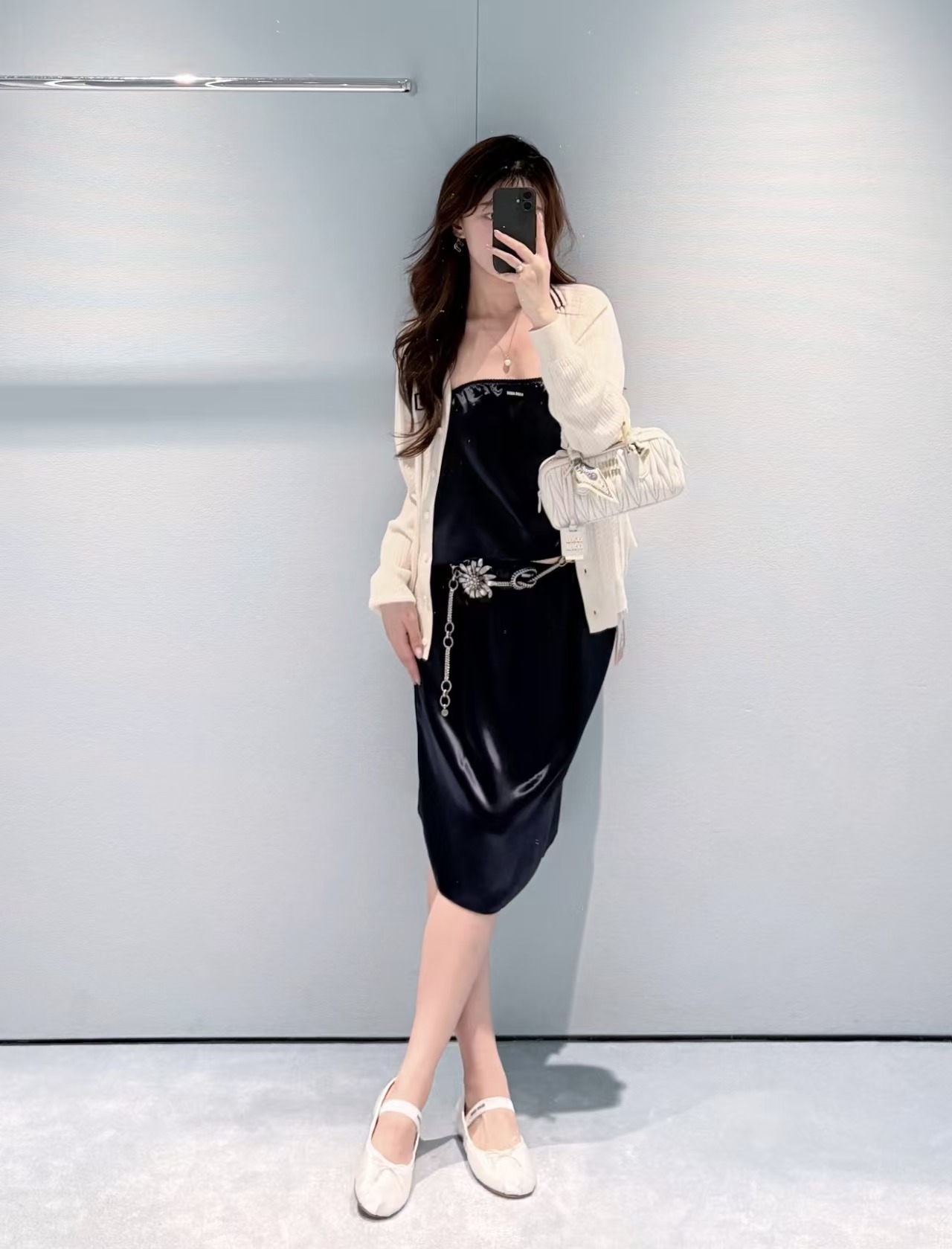 NO:944548,,,19860909,,,Women's clothing