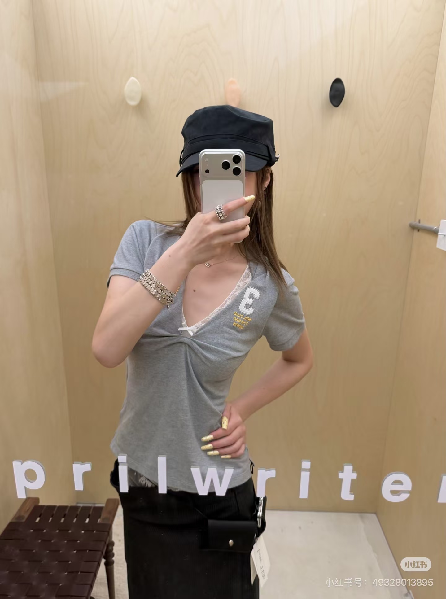 NO:944593,,,19860909,,,Women's clothing