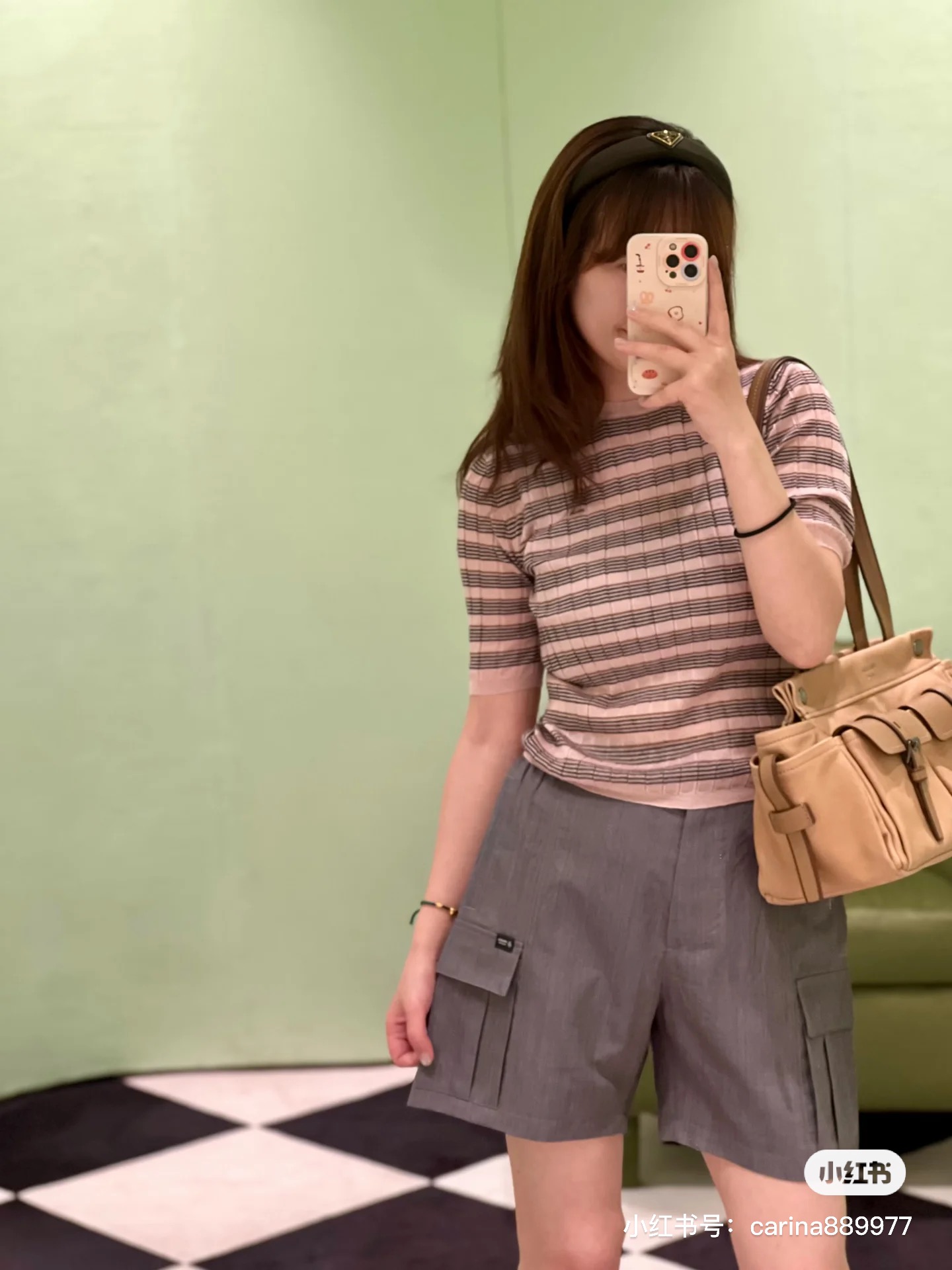 NO:946167,,,19860909,,,Women's clothing