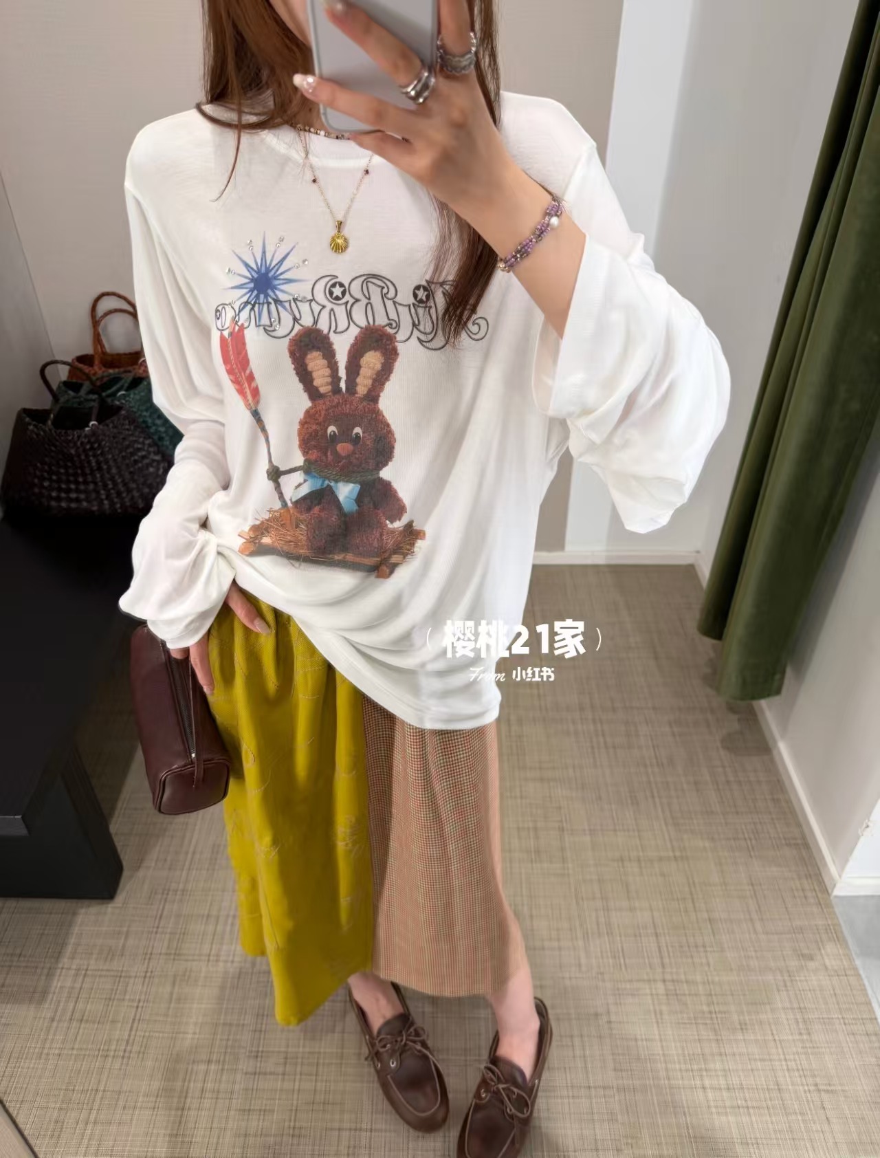 NO:952269,,,19860909,,,Women's clothing