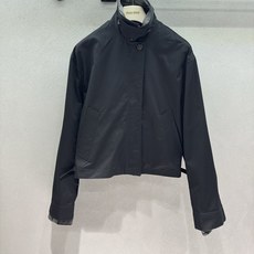 ❄️2026 Autumn and Winter❄️ !Acn*,两穿的短款风衣, 一件解锁两种风格太香了! 正面简约立 ❄️2026 Autumn and Winter❄️ !Acn*,两穿的短款风衣, 一件解锁两种风格太香了! 正面简约立