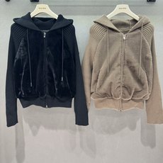 ❄️2026 Autumn and Winter❄️ !剪刀✂️,软糯氛围感拼接连帽外套, 正面厚实毛绒面料,触感柔软顺 ❄️2026 Autumn and Winter❄️ !剪刀✂️,软糯氛围感拼接连帽外套, 正面厚实毛绒面料,触感柔软顺