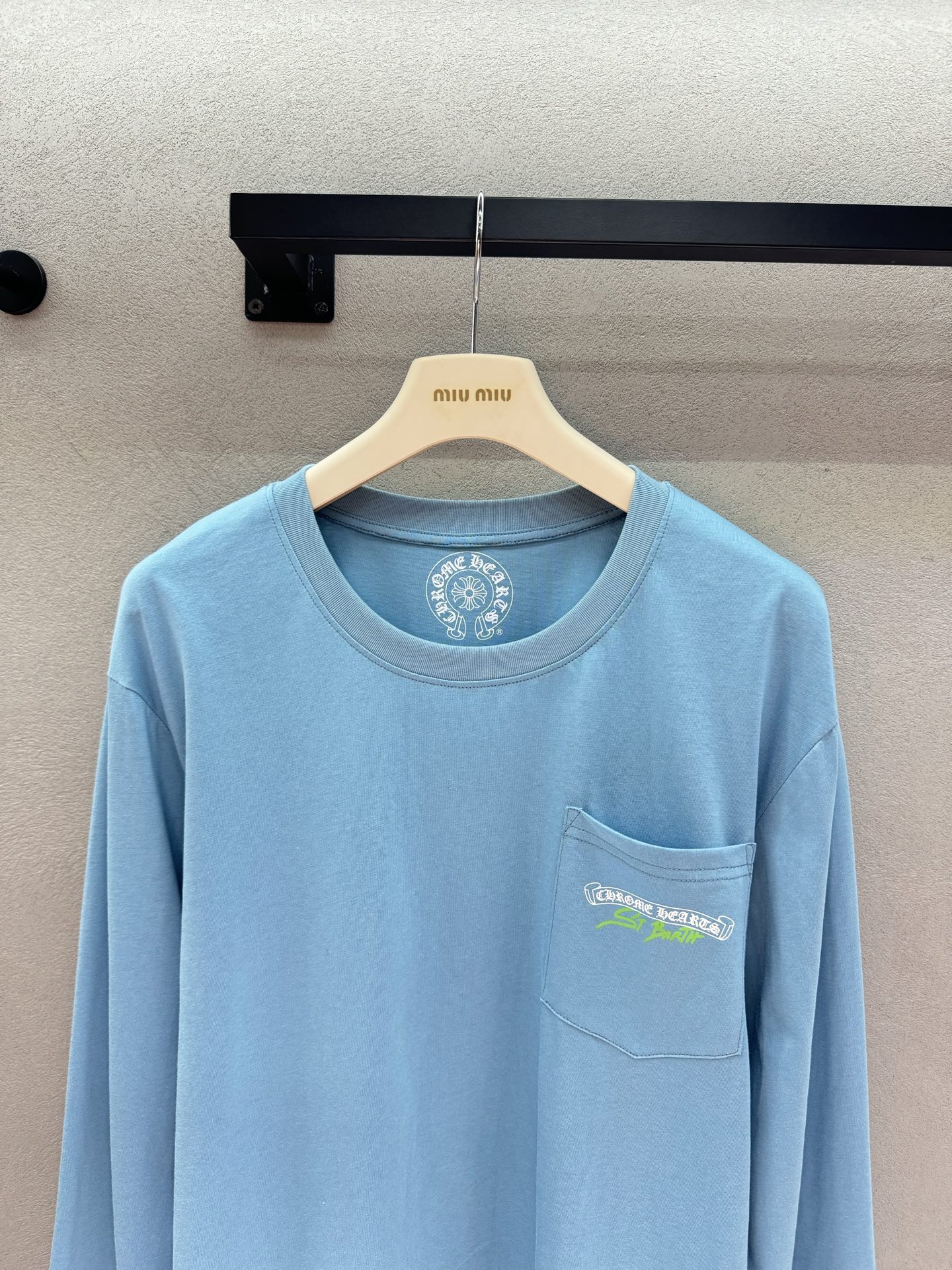 ❄️2026 Autumn and Winter❄️ !克罗*,清爽浅蓝长袖打底, 低饱和浅蓝色,温柔干净, 经典圆领剪 ❄️2026 Autumn and Winter❄️ !克罗*,清爽浅蓝长袖打底, 低饱和浅蓝色,温柔干净, 经典圆领剪