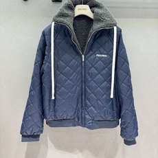 ❄️2026 Autumn and Winter❄️ !MM冬日刚需棉服, 菱格衍缝工艺,均匀锁棉不跑绒 羊羔毛大翻领, ❄️2026 Autumn and Winter❄️ !MM冬日刚需棉服, 菱格衍缝工艺,均匀锁棉不跑绒 羊羔毛大翻领,