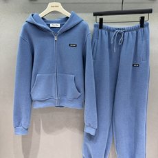 ❄️2026 Autumn and Winter❄️ /套,MM卫衣套装,不用费心搭配, 连帽拉链外套+垂感阔腿卫裤 拉 ❄️2026 Autumn and Winter❄️ /套,MM卫衣套装,不用费心搭配, 连帽拉链外套+垂感阔腿卫裤 拉