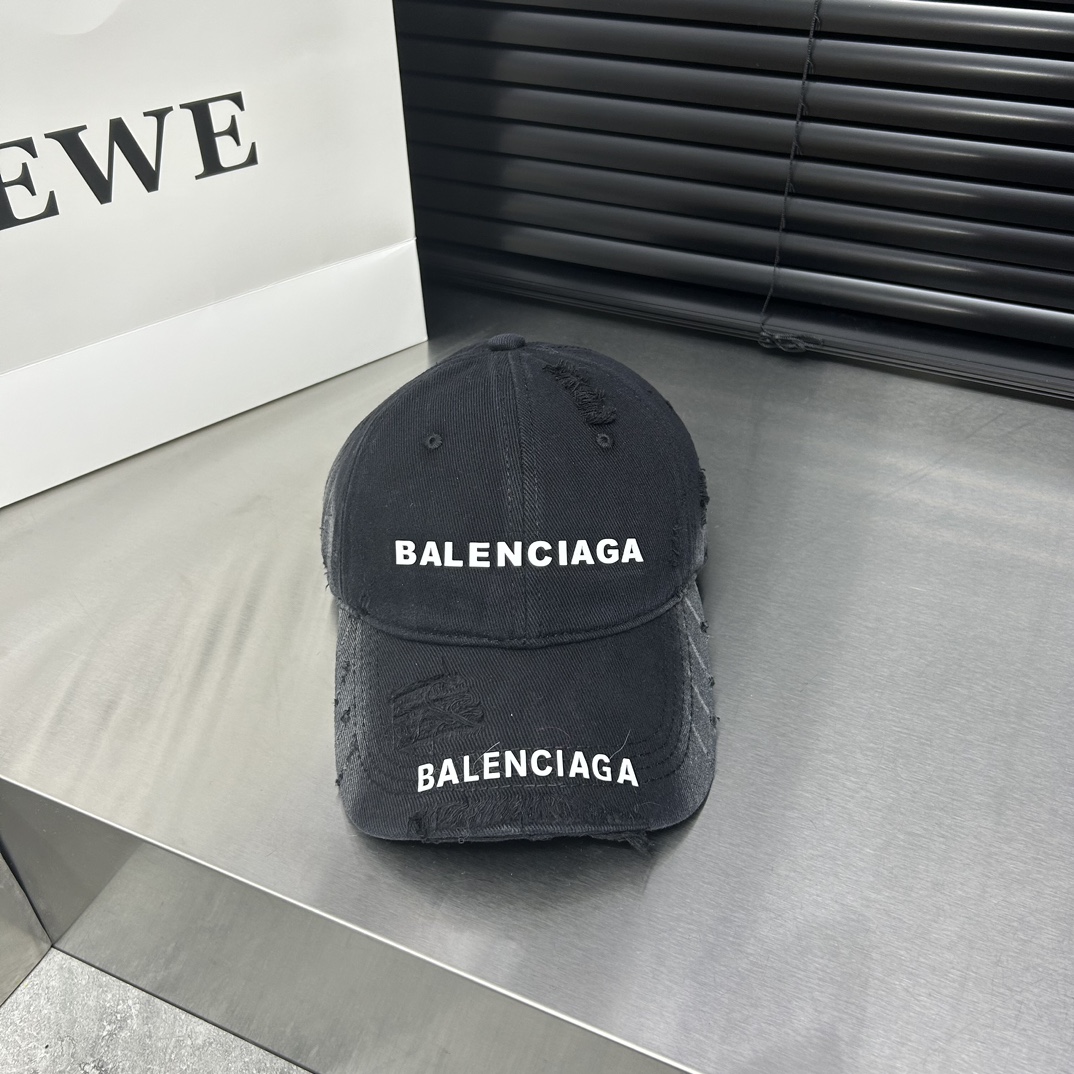 Balenciaga 渐变水洗棒球