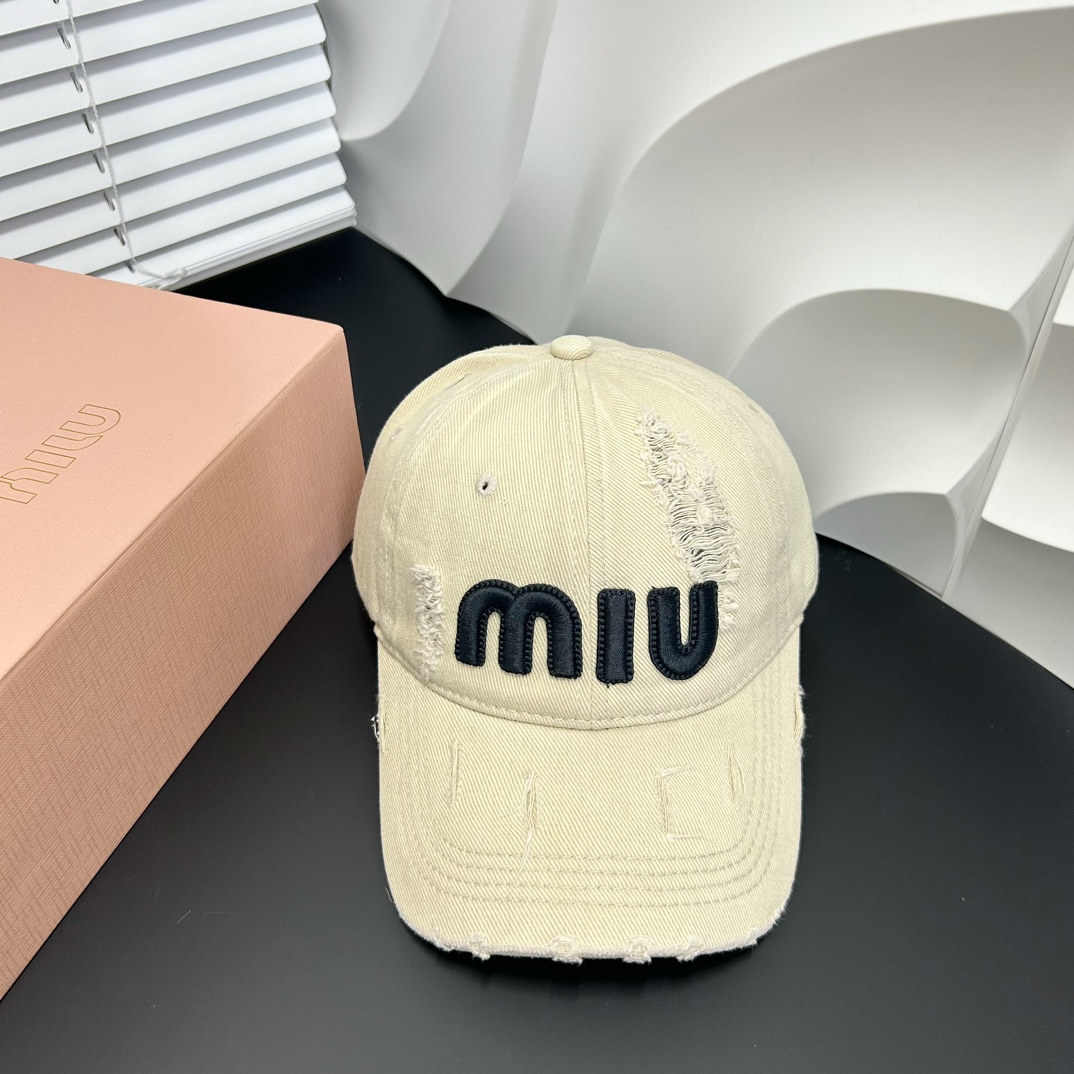 Spring/Summer Hat Collection packaging