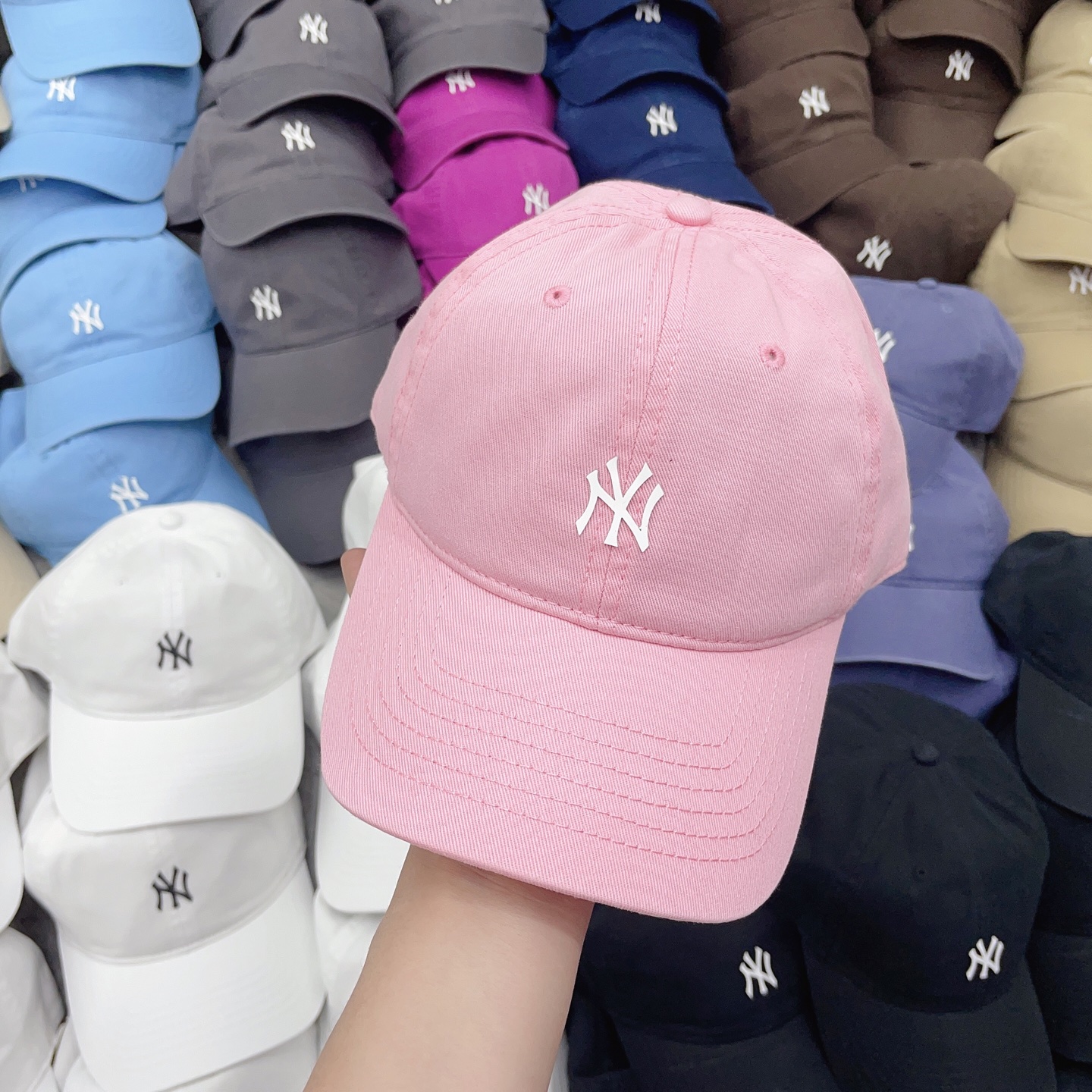 SPECIAL PRICE P84 WITH DUSTPROOF BAGS. [NY] A NEW 2025 SHORT BASEBALL CAP - 图片 5