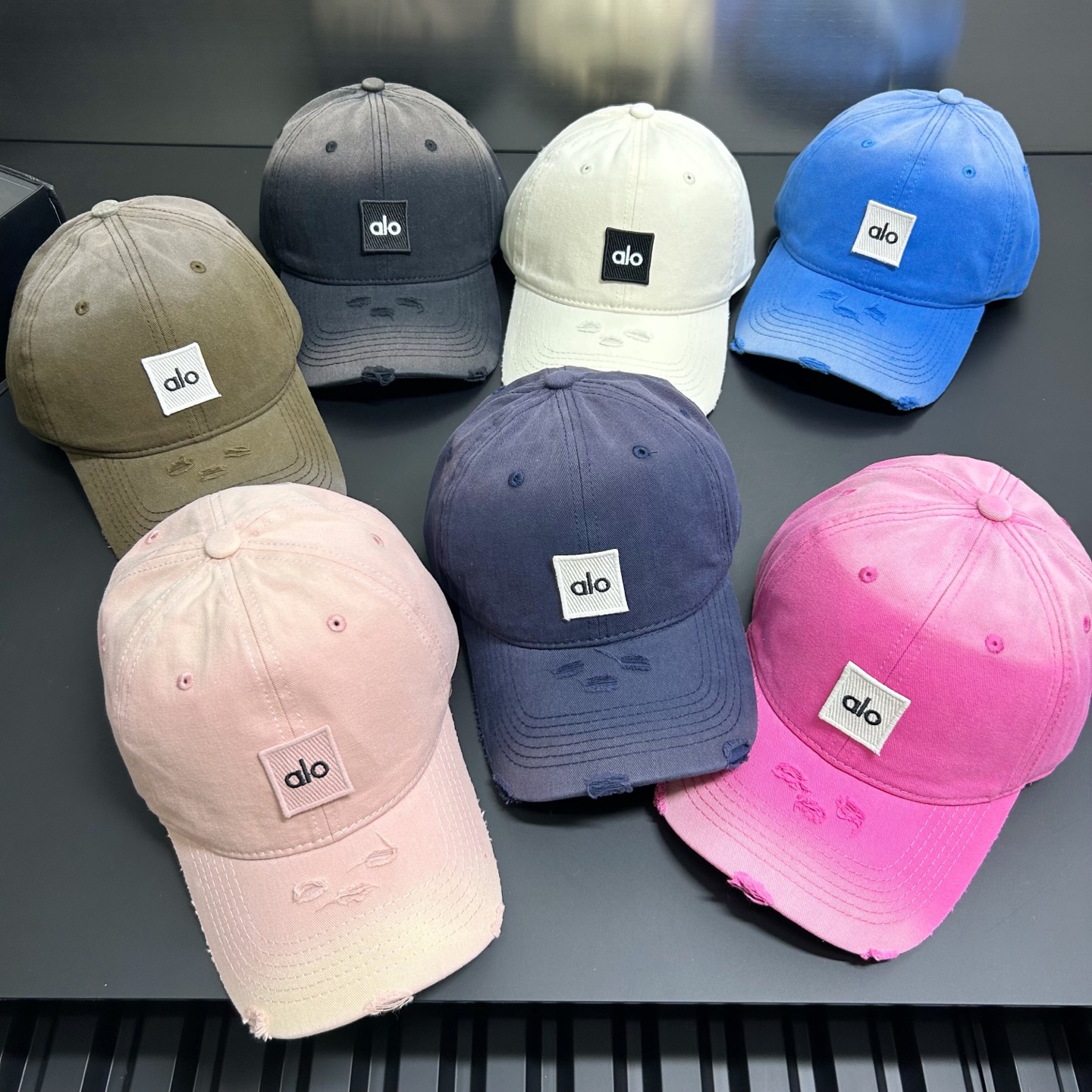 💛配防尘袋。【alo 】2025新款简约做旧棒球帽，男女通用～酷帅出街