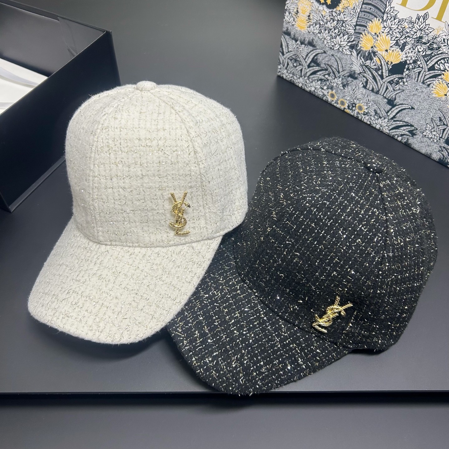 💛配防尘袋。【YSL圣罗兰】2025新款羊绒亮片简约棒球帽，男女通用～酷帅出街