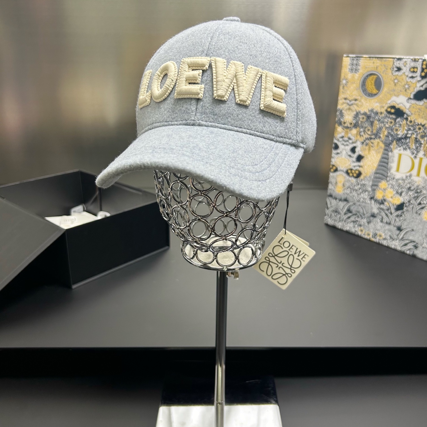 NO:365150,LOEWE new baseball cap hat fisherman hat baseball cap knit hat, hat, loewe, loewe, espadrilles, hatsLOEWE罗意威新款棒球帽帽子渔夫帽棒球帽针织帽,帽子,loewe,loewe,espadrilles,hats,hat
