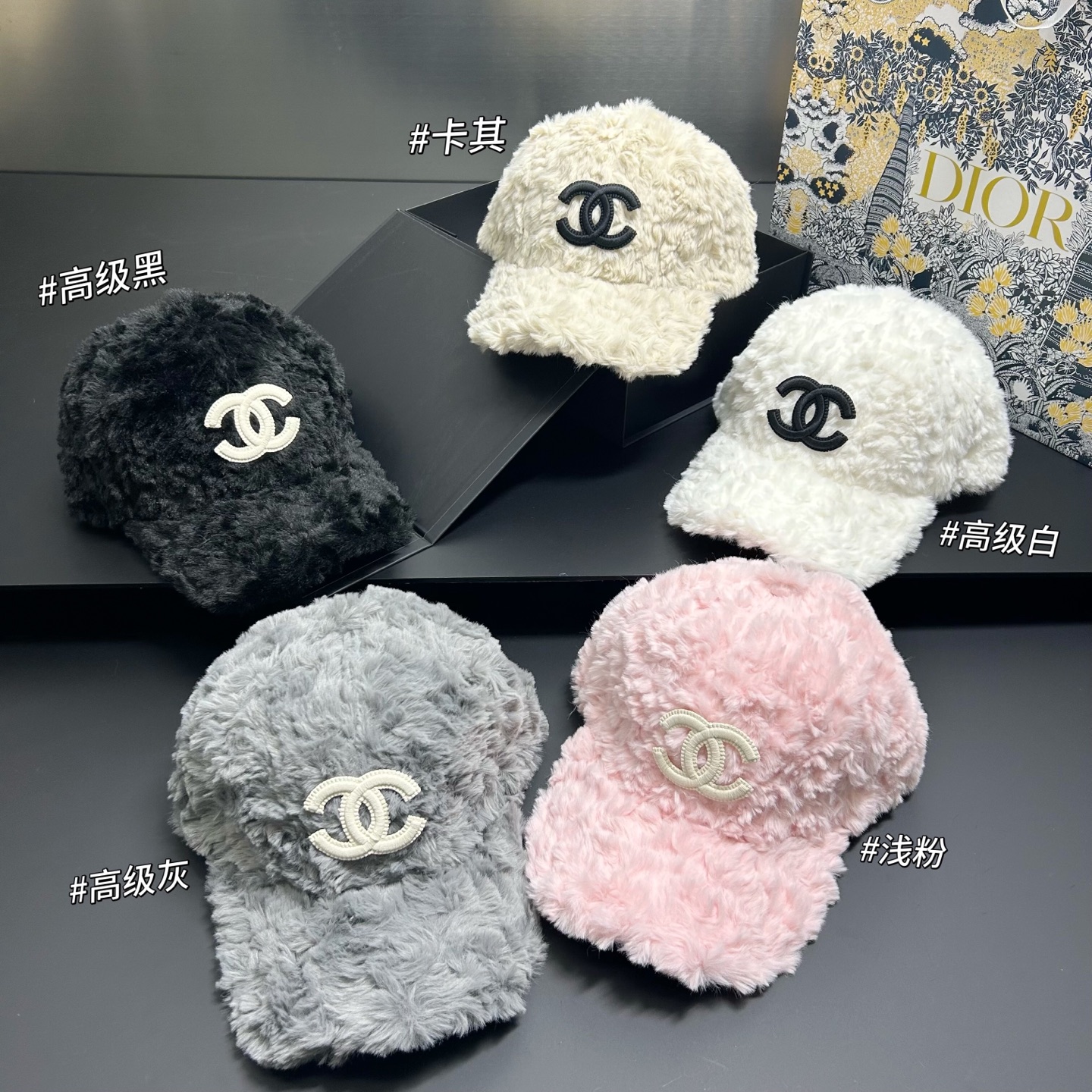 💛配防尘袋。【Chanel香奈儿】2025新款毛绒加厚款棒球帽，男女款～日常百搭