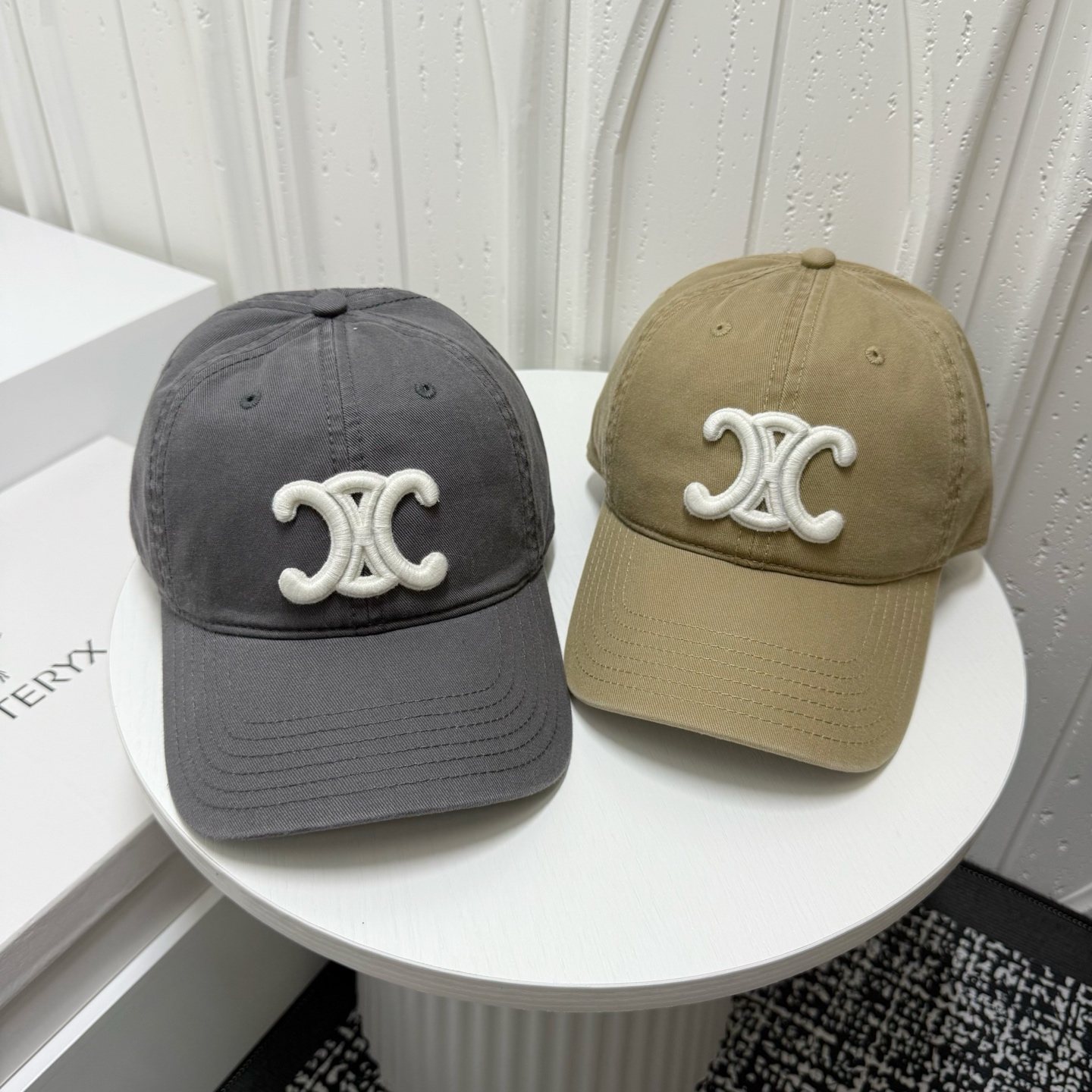 💛配防尘袋。【Celine赛琳】2026新款简约男女款棒球帽，日常百搭