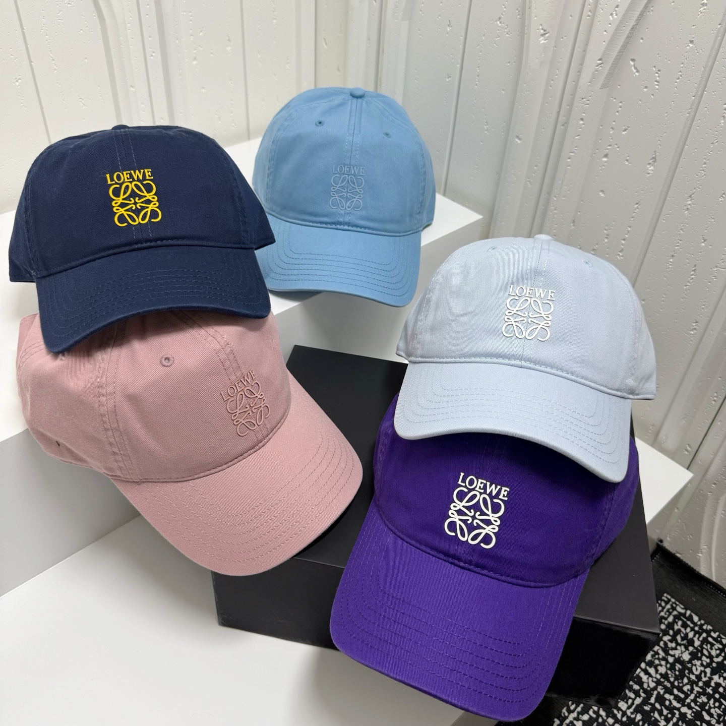 🎀【罗意威LOEWE】高端软顶棒球帽32色 ————-