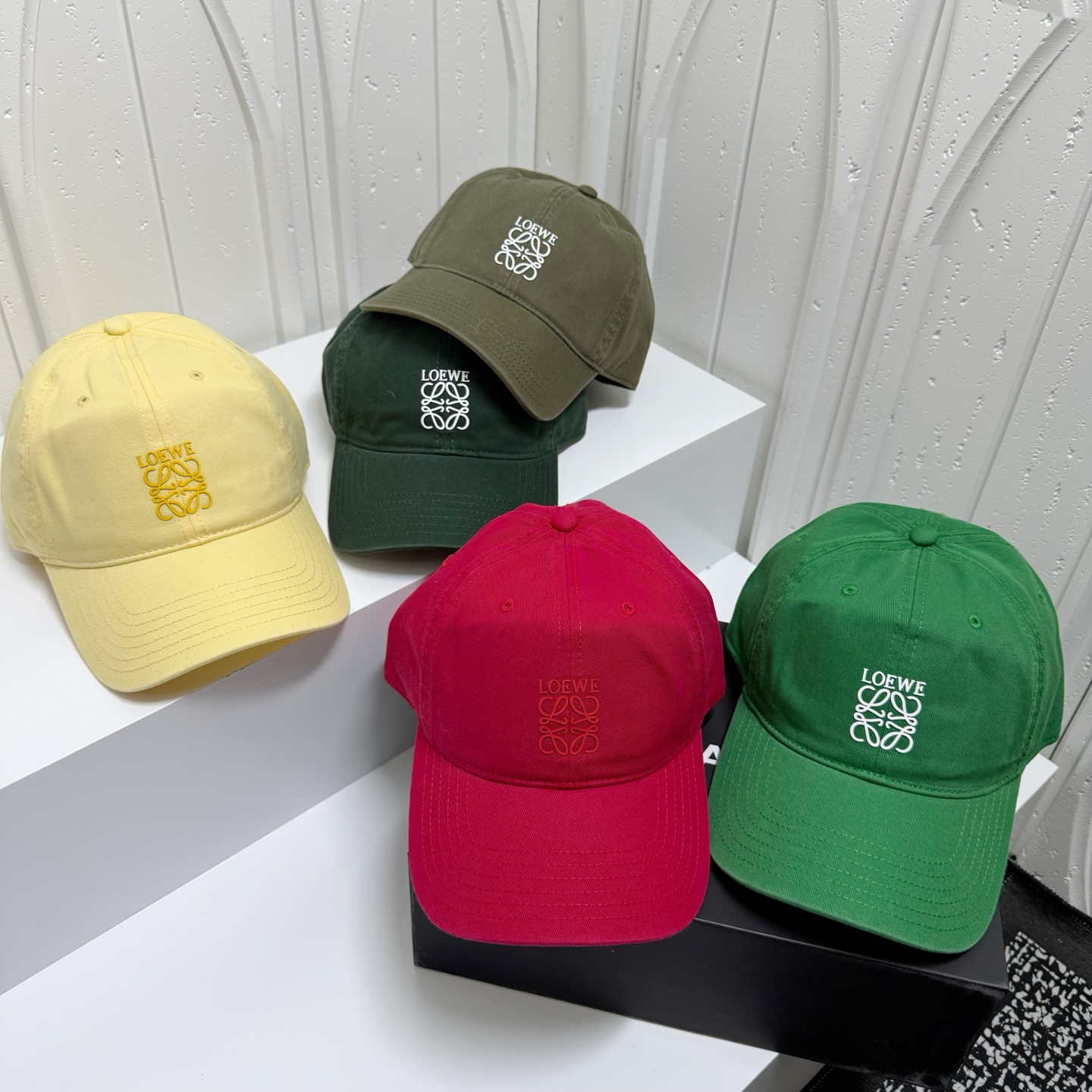 🎀【罗意威LOEWE】高端软顶棒球帽32色 ————-
