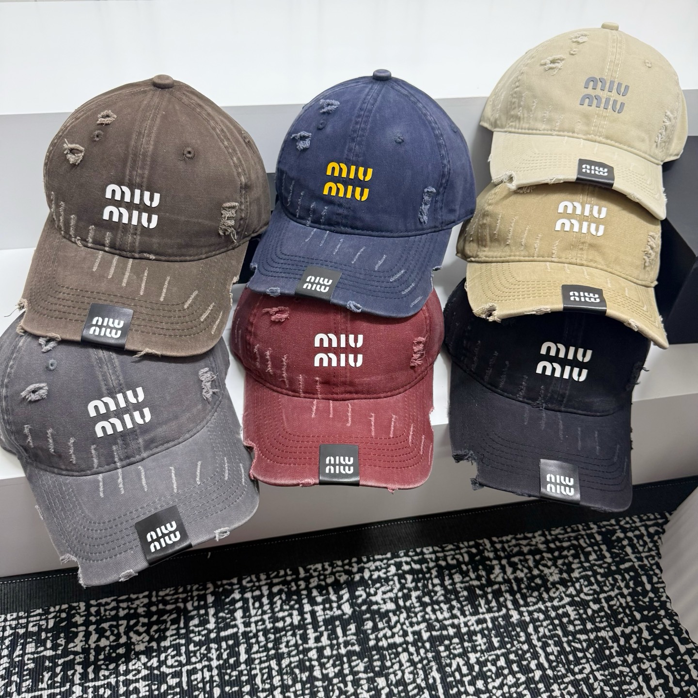 💛配防尘袋。【MIUMIU缪缪】2026新款简约做旧款棒球帽，日常百搭