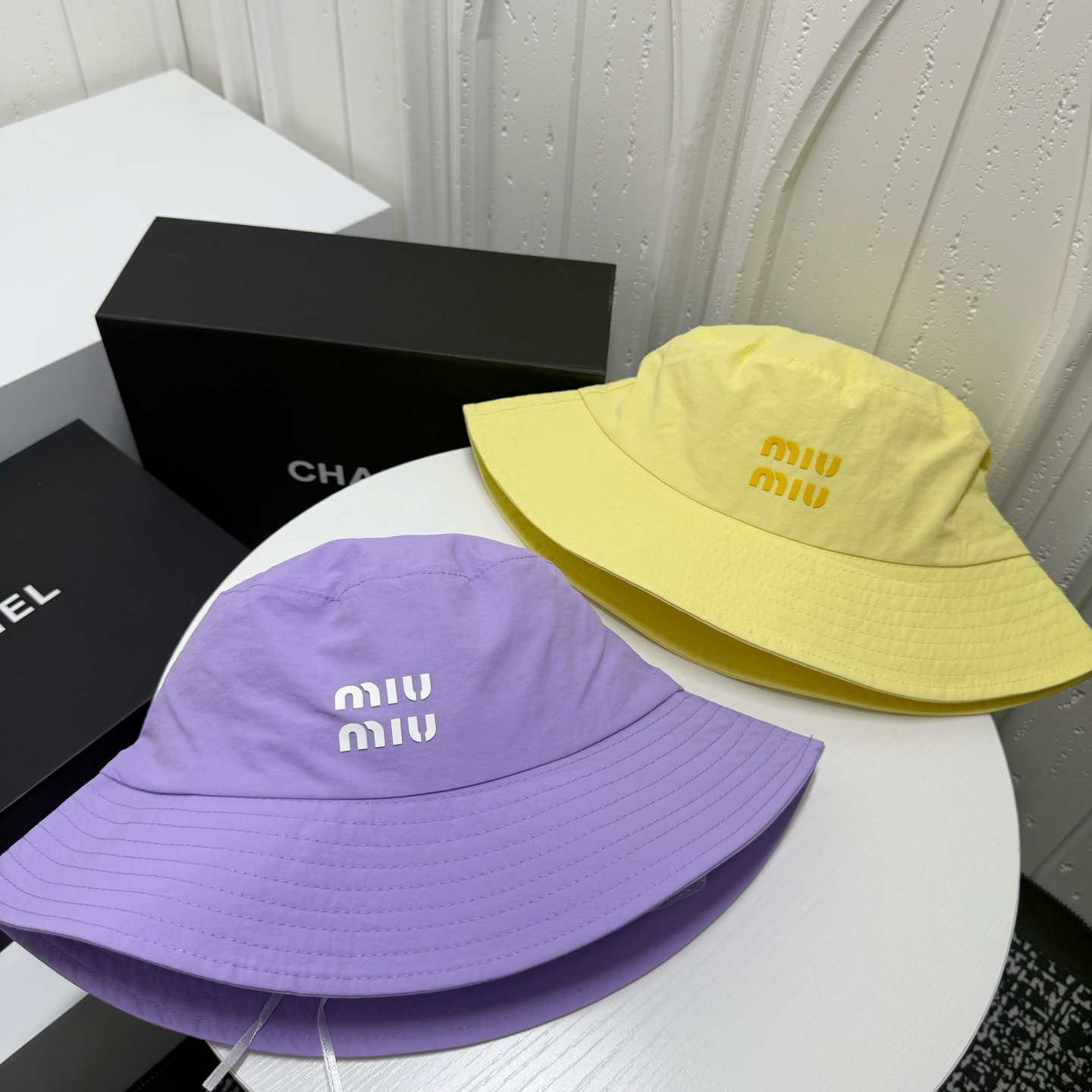 Miu Miu 马卡龙色系 速干渔夫帽