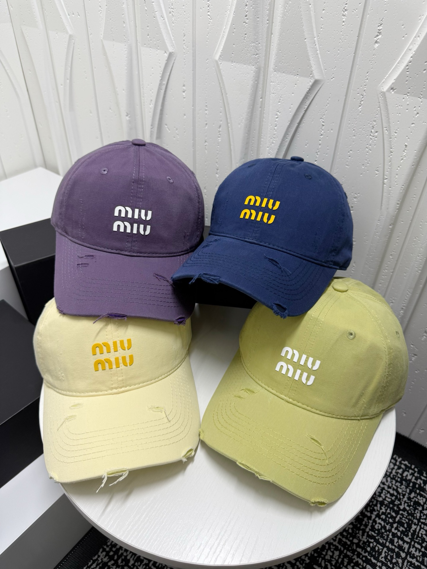 💛配防尘袋。【miumiu缪缪】2026新款简约男女棒球帽，日常百搭
