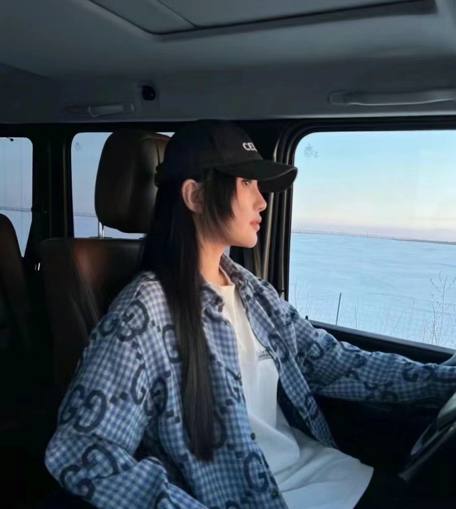 路易威登 Louis Vuitton 高定典藏名品高定成衣时装外套连衣裙衬衫T恤 #17C2AE88 4