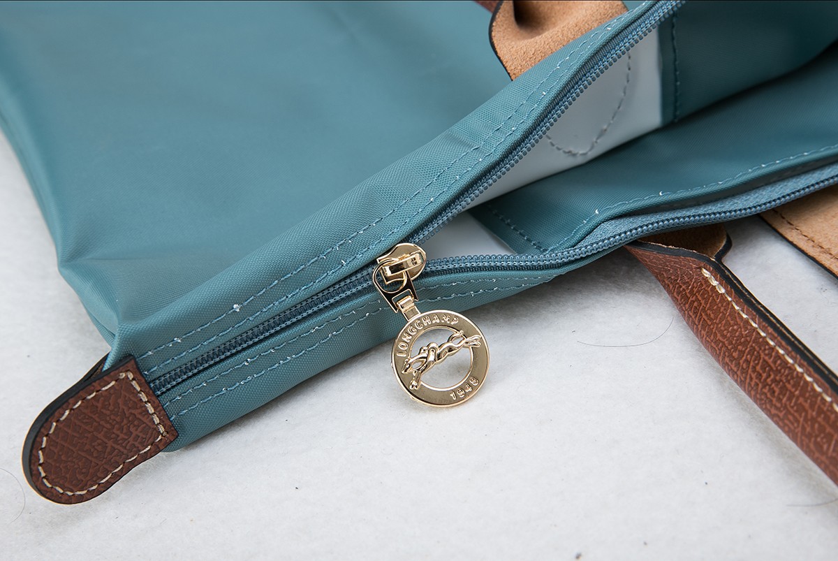 Longchamp 大号 #尤加利绿