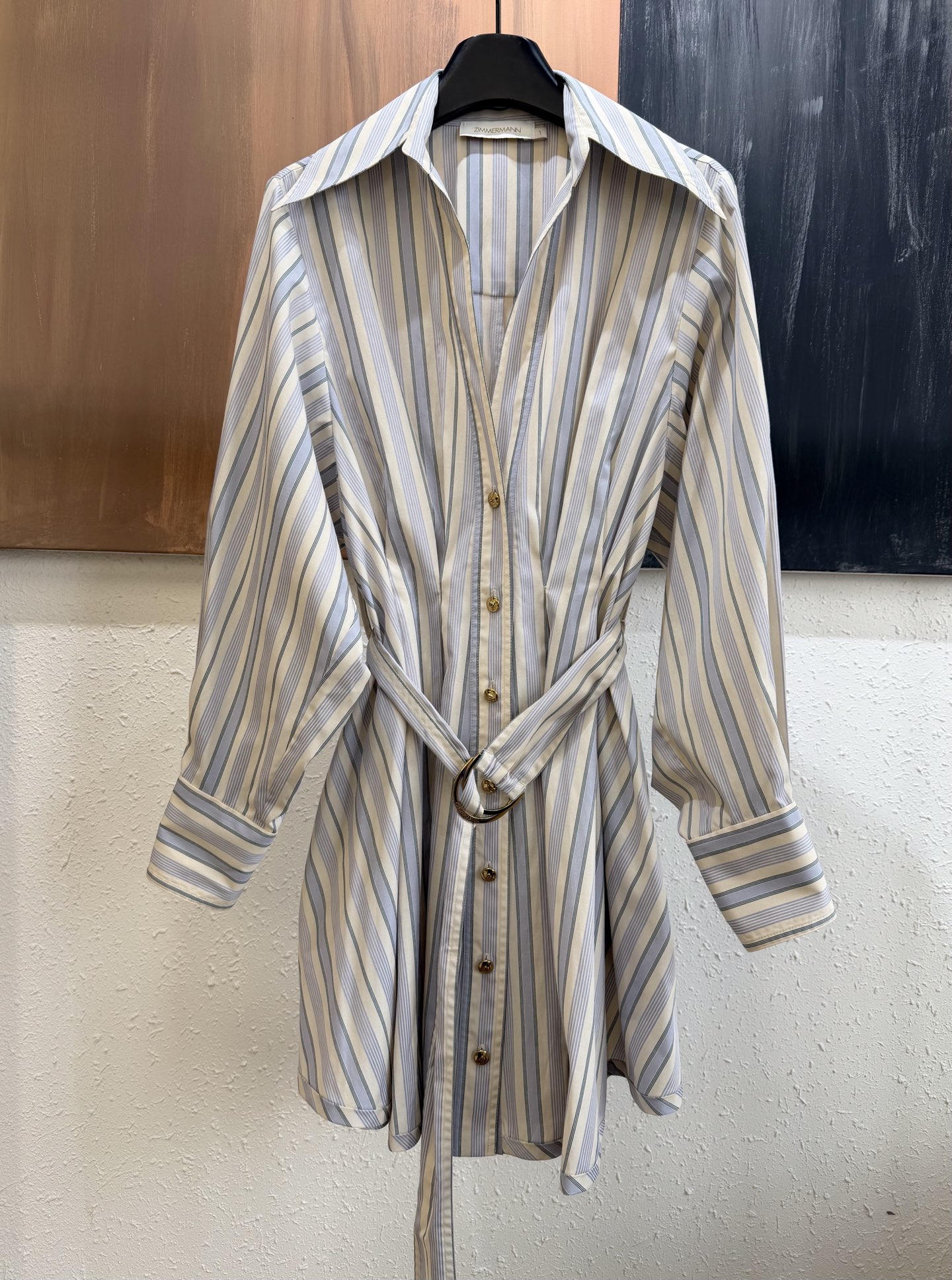 NO:865814,ZIM show dress. Original customized blue stripe yarn-dyed fabric, embellished with sequined metal buttons. Finely produced, high-end and delicate, size S-XL, Zimmerman-clothing, skirts,19860909ZIM 秀款连衣裙.原版定制蓝条纹色织面料,亮片金属纽扣点缀.精细出品,高级细腻,码数 S-XL,兹默曼-服装,skirts,,Women's clothing