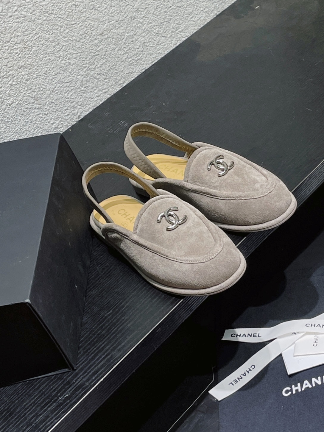 Chanel Women's Gray Suede CC Logo Back Elastic Slip-On Loafers Mules Shoes