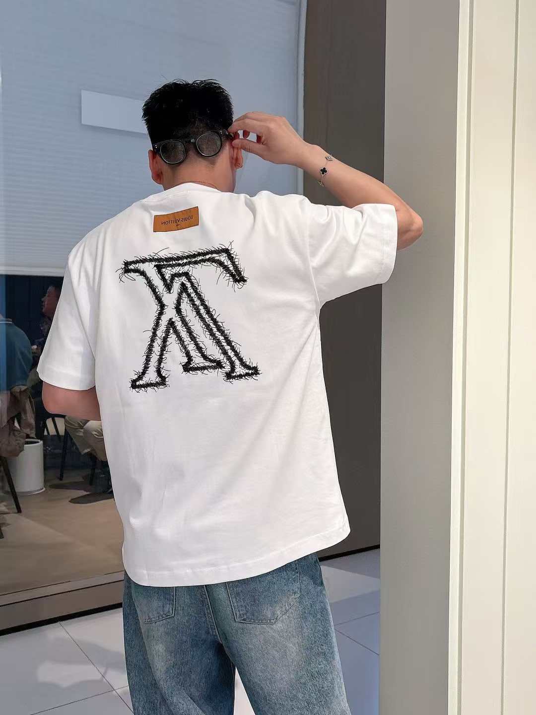aa.jpg