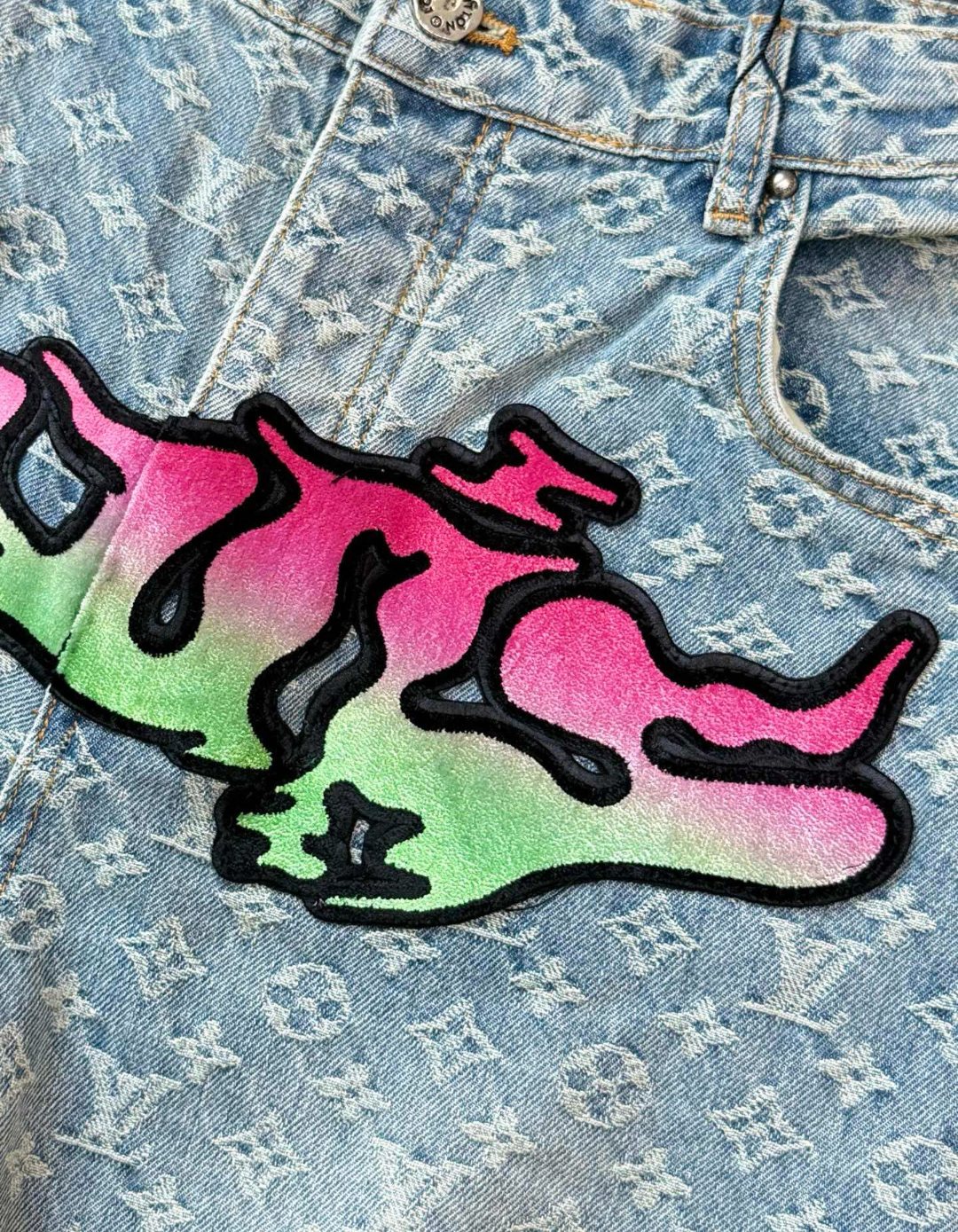 aa.jpg