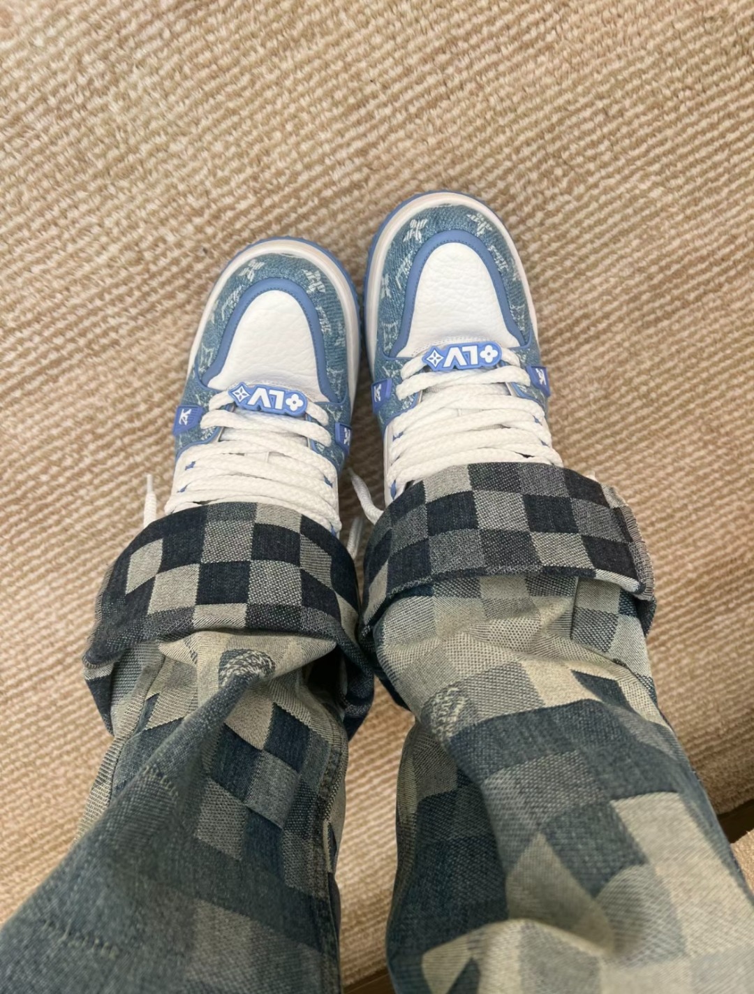 aa.jpg