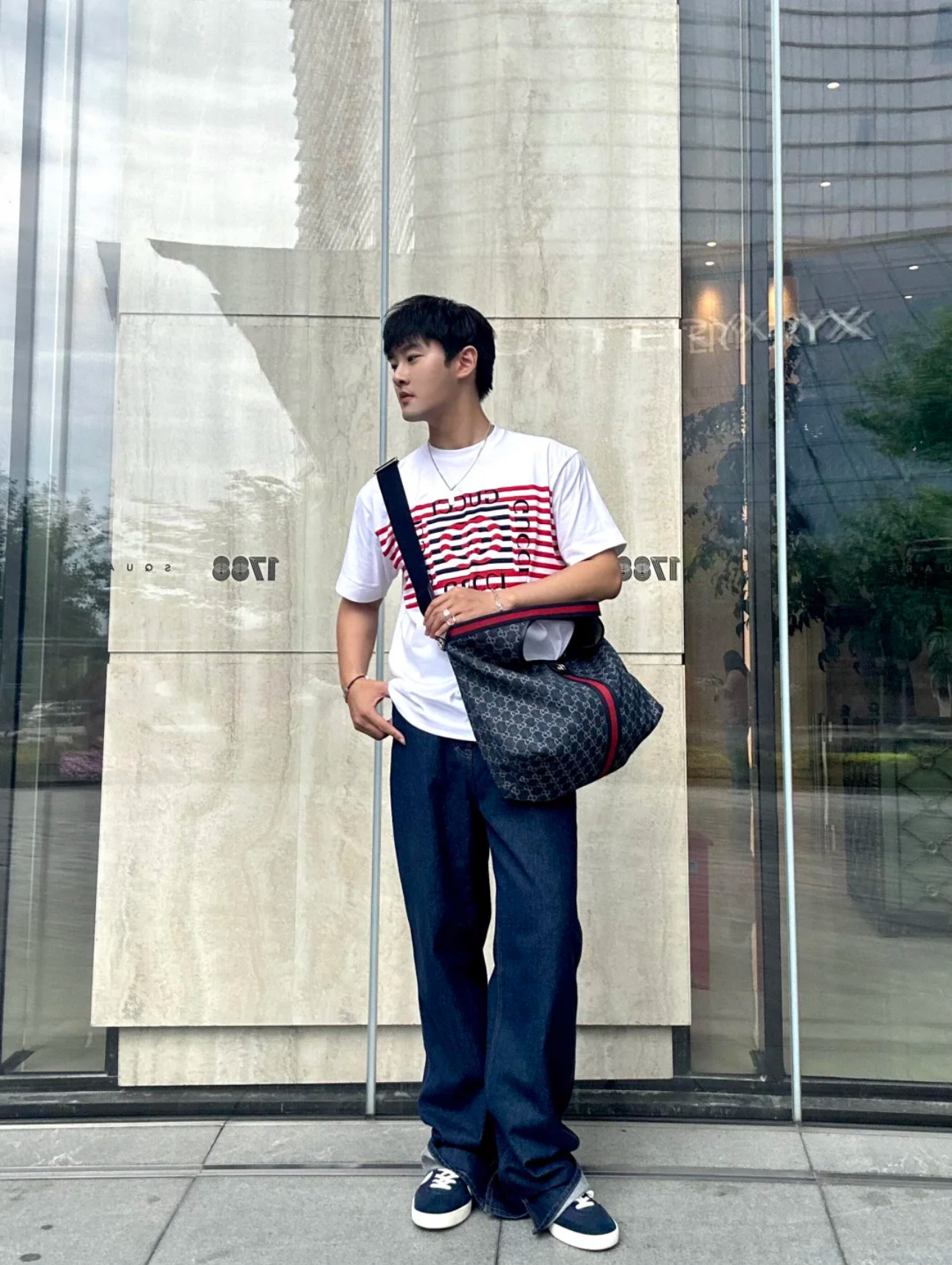aa.jpg