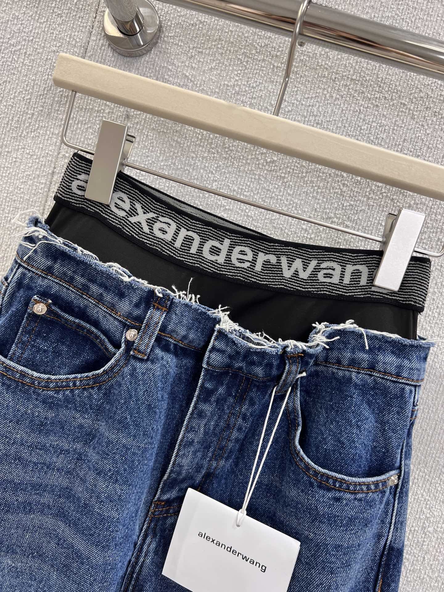 aa.jpg