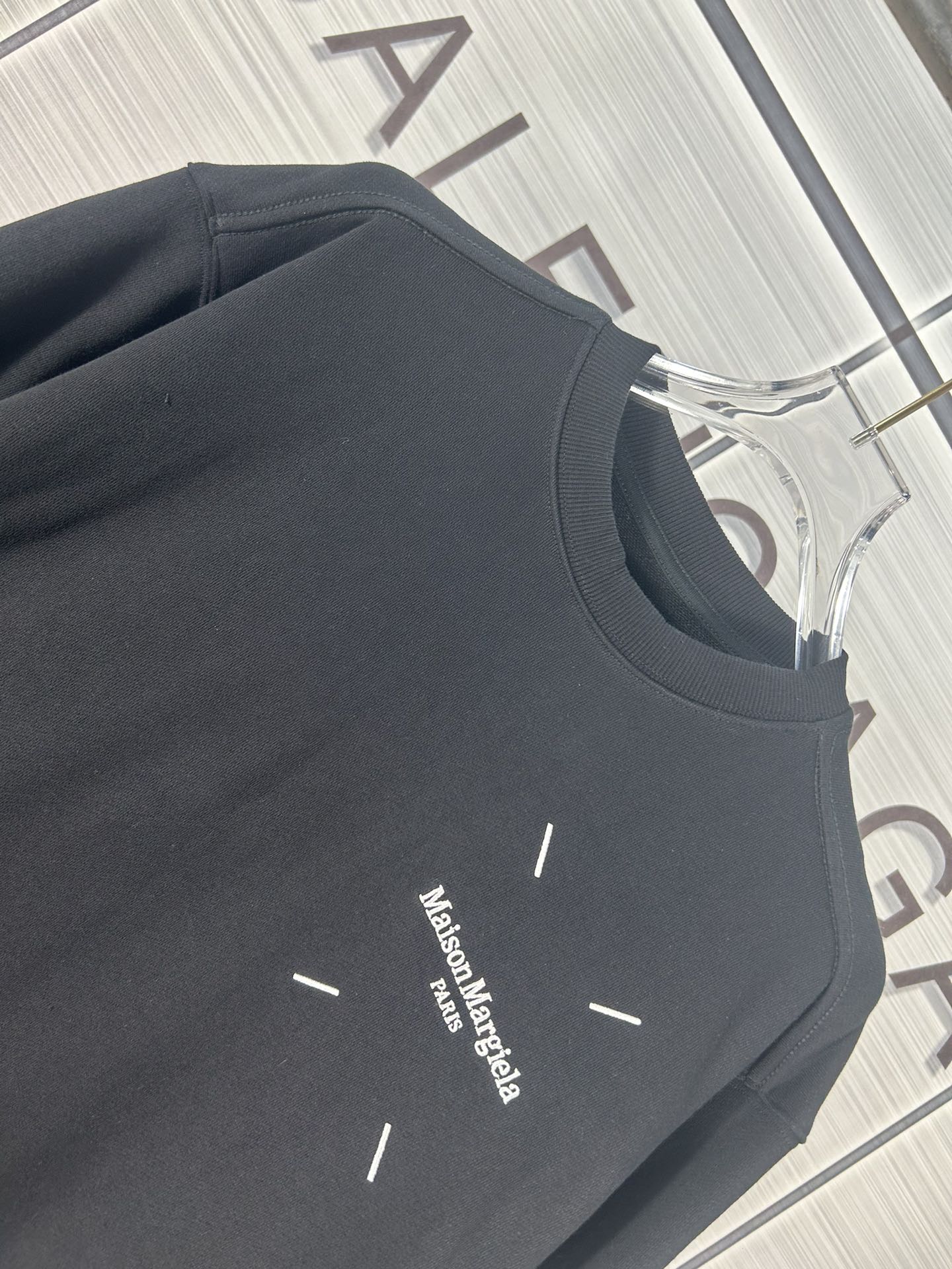 Maison Margiela MM6 Embroidered Cotton Oxen Shirt with 32 Pounds of Smooth Cotton - 图片 6